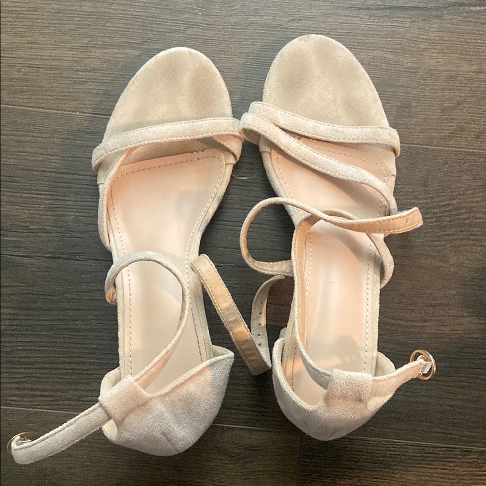 Elegant Beige Women's Sandals
